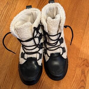 Sorel waterproof boots